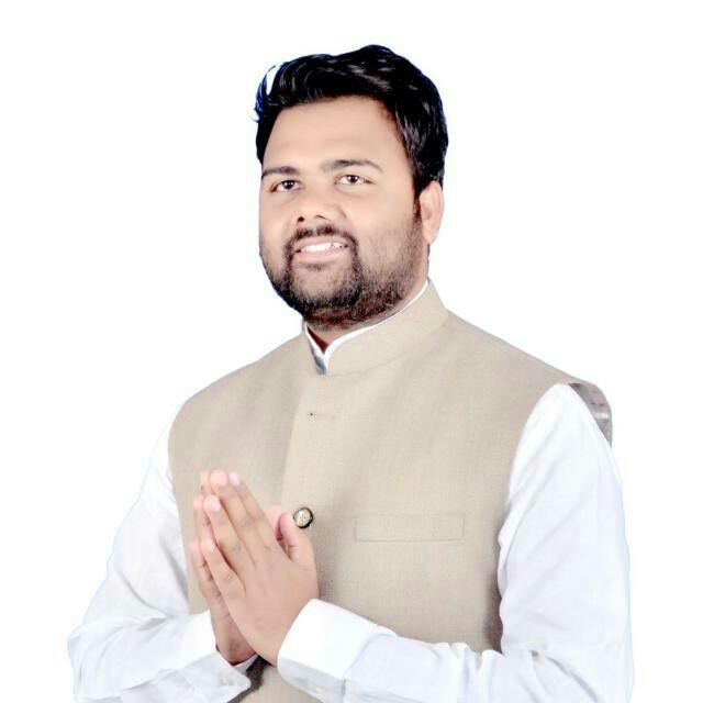 हेमंत विजय