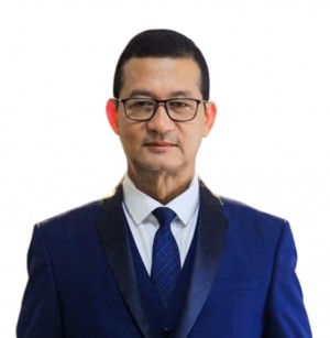 Dr. Ngurdingliana
