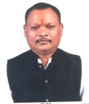 गौतम उइके