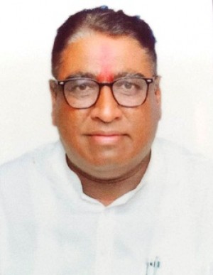 गुणेश रावल