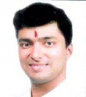 हर्षवर्धन बाजपेयी