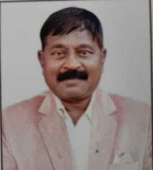 नेहरु लकड़ा