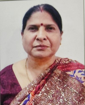 रश्मि आशीष सिंह