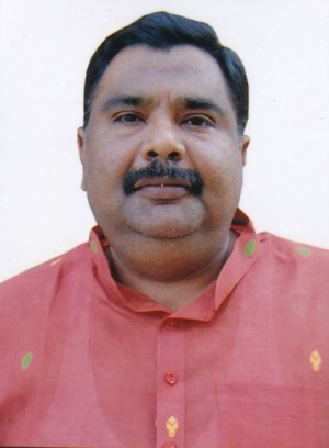 ठाकुर सुरेन्‍द्र सिंह '' शेरा भैया ''